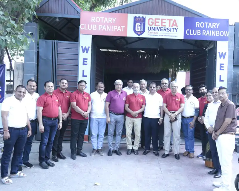 Geeta-University-visit